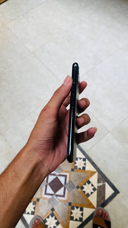 iPhone 11 Pro 256GB 2