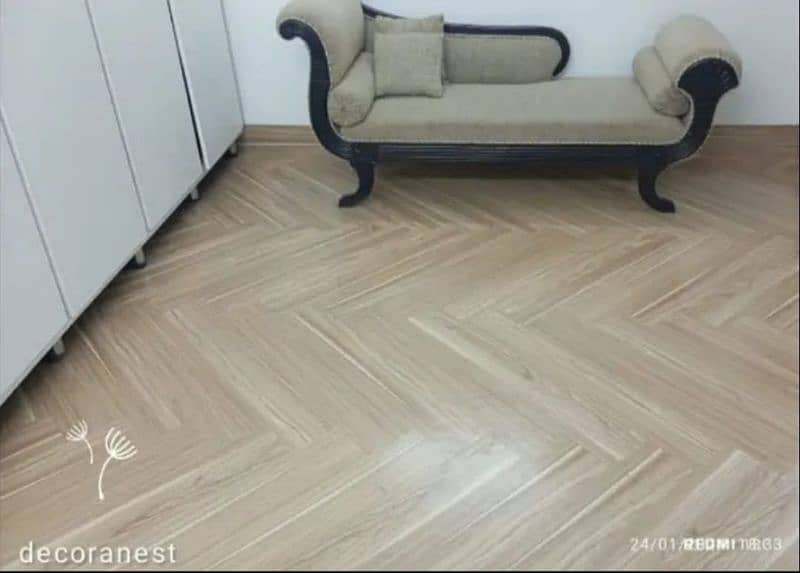 Pvc Vinyl Flooring/Wood Flooring. 15