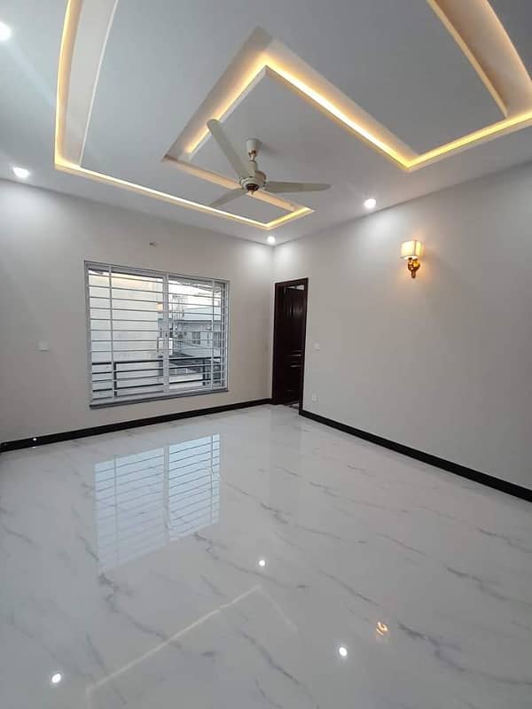 14 Marla Like Brand New House For Rent In G-13 Islamabad 2