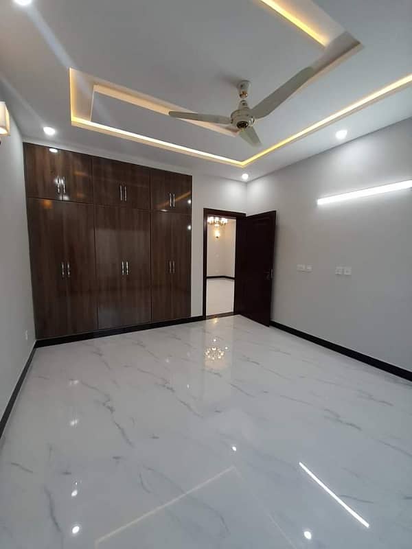 14 Marla Like Brand New House For Rent In G-13 Islamabad 5