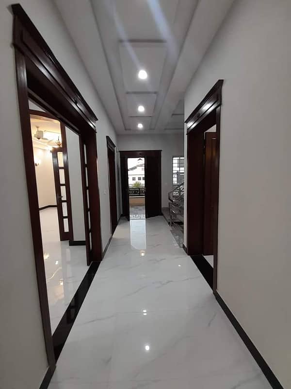 14 Marla Like Brand New House For Rent In G-13 Islamabad 6