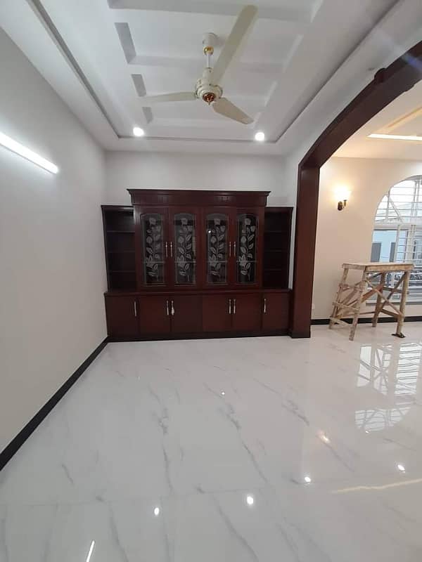 14 Marla Like Brand New House For Rent In G-13 Islamabad 9