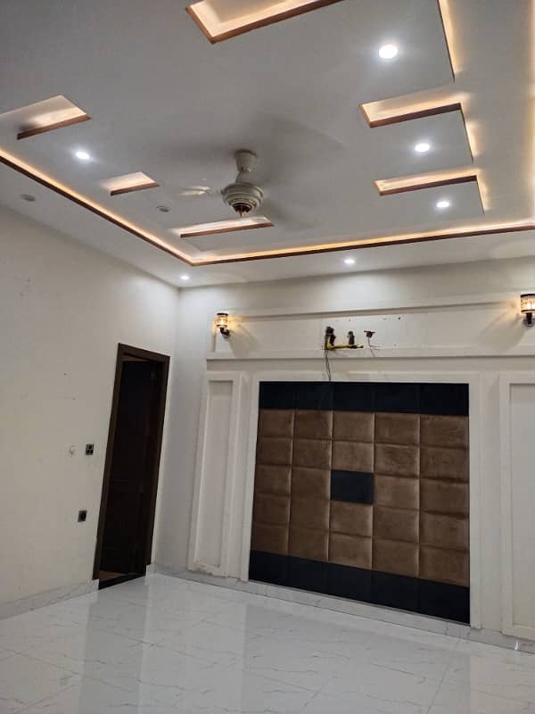 Brand New Luxury House for Rent of 10 Marla Available in Citi Housing Society, Gujranwala (Advance 2.5 lac) 7