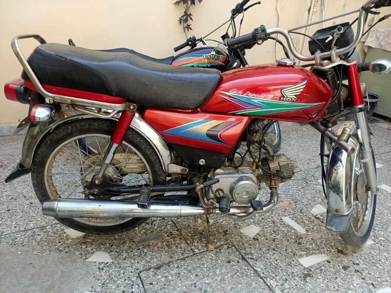 HONDA 70 TOTALLY januin CONDITION 7