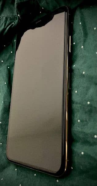 iPhone 11 Pro Max 64 GB Non PTA 1