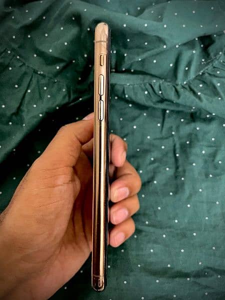 iPhone 11 Pro Max 64 GB Non PTA 2