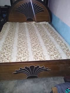 double bed with metrs for sale