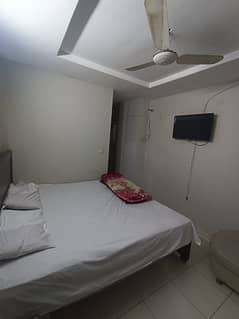 Par day 1bed flats for rent