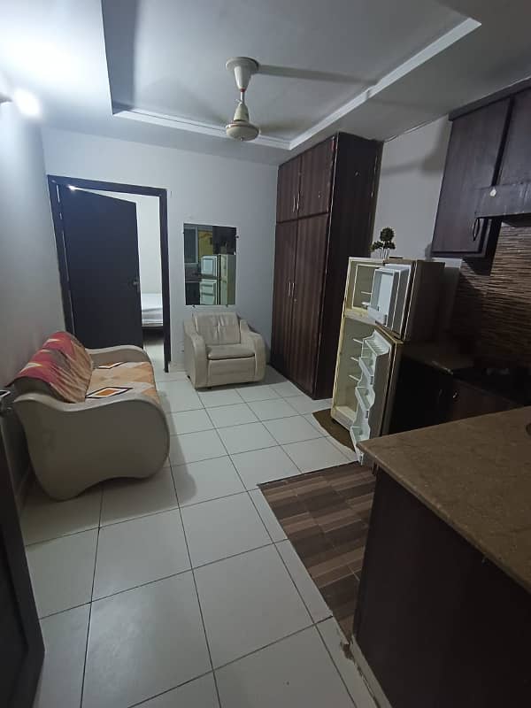 Par day 1bed flats for rent 3