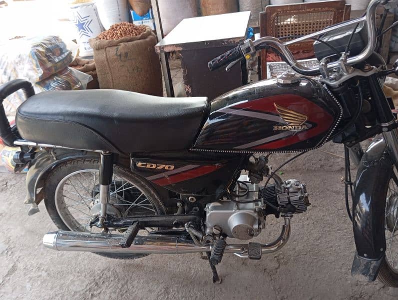 1999 model honda bike for sale  one hand use . . . condition bilkul lush 8