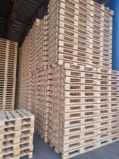 Plastic & Wooden Pallet Stock in Pakistan