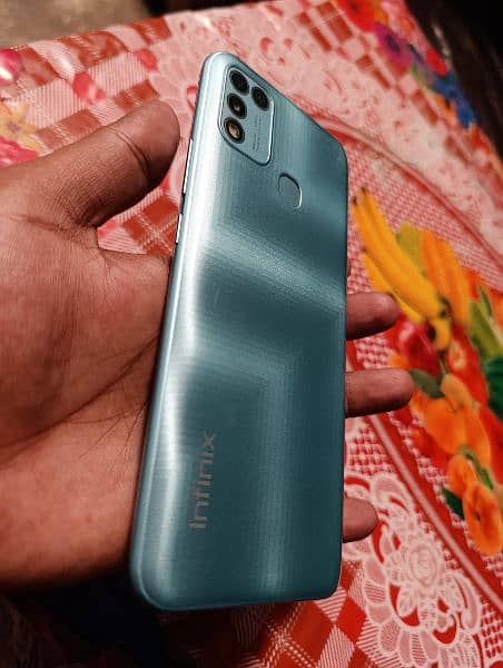 Infinix Hot 10 Play 1