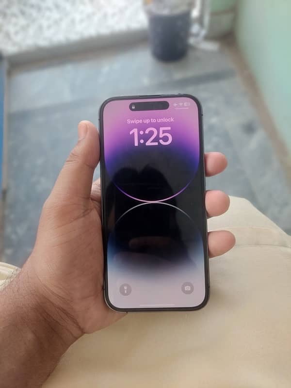 IPhone 14 Pro purple 3