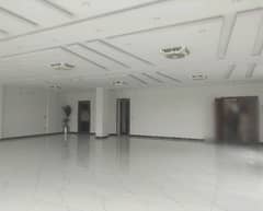 Building For Sale In Beautiful Johar Town