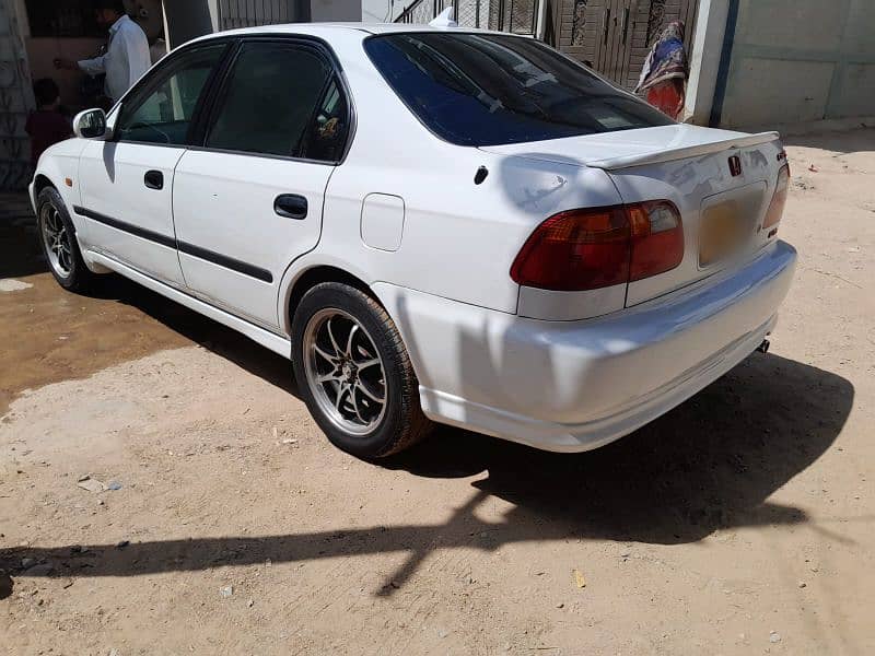 Honda Civic VTi 2000 1