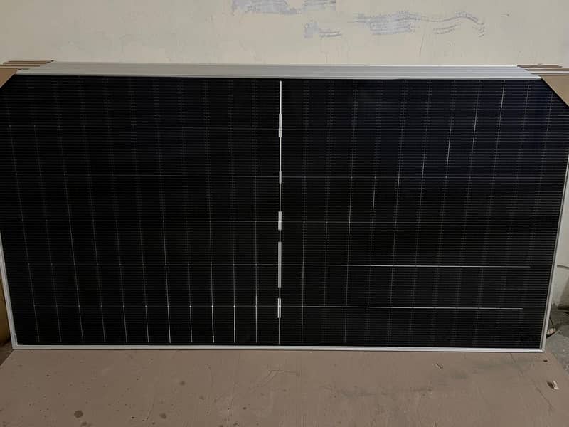 Jinko Solar 580watt N Type, Bifacial, With Documents 0