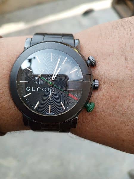 Gucci men watch 101M Chrono mint condition 9\10. . 3