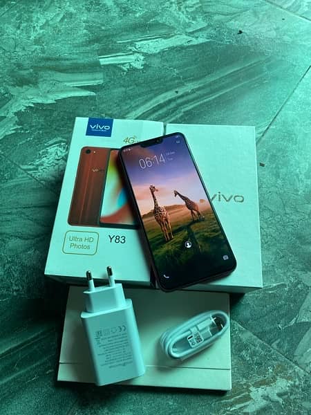 Vivo Y83 (6gb/128gb)urgently Sale. 0/3/2/8/0/7/7/9/4/9/3 1