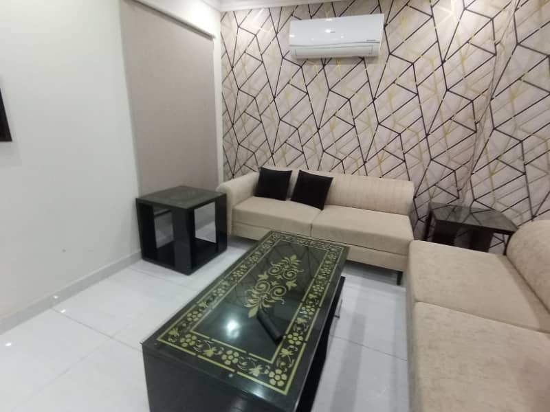 FOR RENT 1 BED ROOM FUL FURNISHED APARTMENT SECTOR C BAHRIA TOWN LAHORE 5