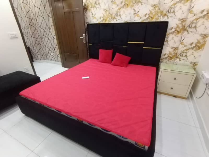 FOR RENT 1 BED ROOM FUL FURNISHED APARTMENT SECTOR C BAHRIA TOWN LAHORE 8