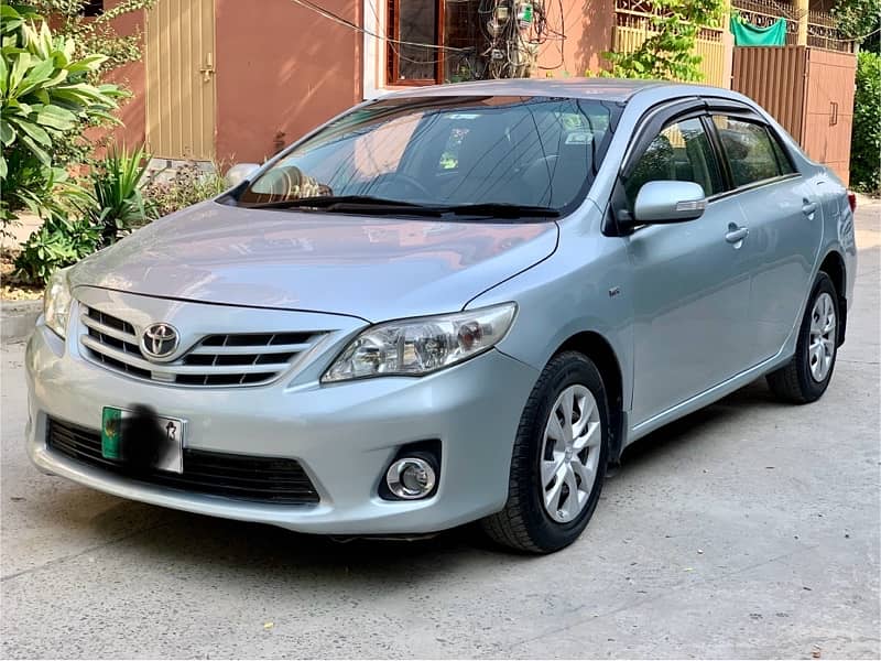 Toyota Corolla GLI 2013 1