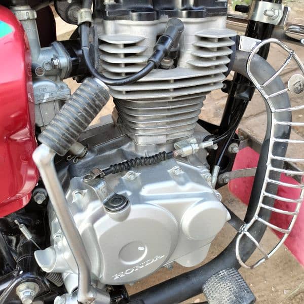 Honda 125 new condition 0346.6565l26 5