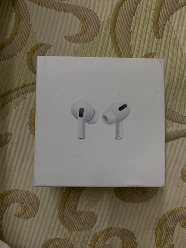 apple air pods pro 4