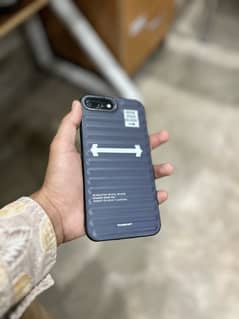 iPhone 7 plus 128gb jv urgent sale