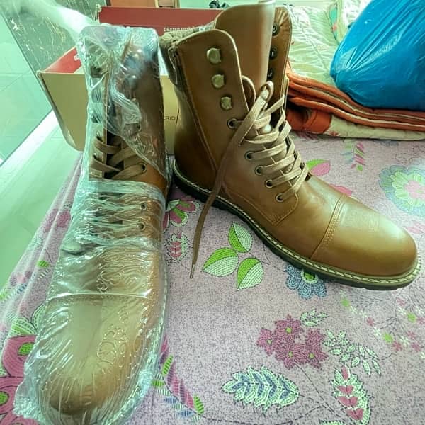 New Branded Long Boots For Sale 4