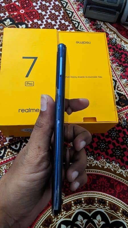 Realme 7 Pro 8gb ram and 128gb rom pta approved 6