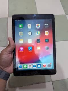 ipad Air 32 GB Good Condition