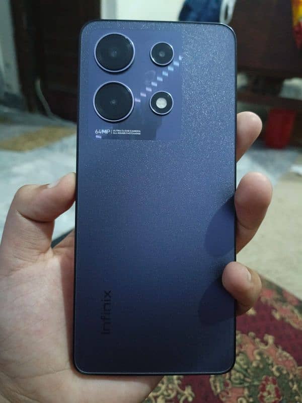 Infinix note 30 Ram 8+8 256/gb 7