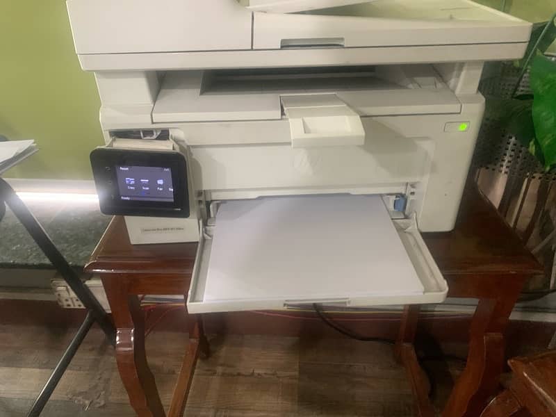 HP Laser Jet Pro MFP M130 4