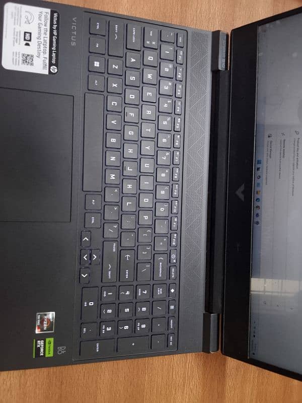 HP Victus Laptop Ryzen 5 11