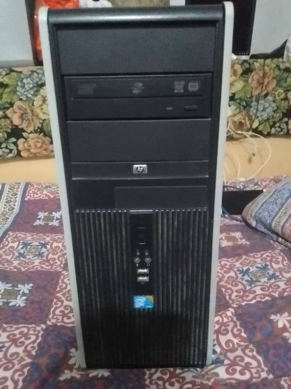 Core 2 du , 2 gb ram, 160gb harddisk whatsap contact 03179583851 0