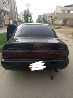 Toyota Corolla XE 2000