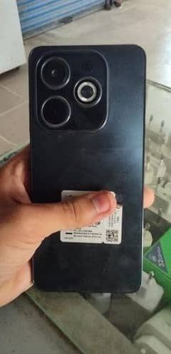 Infinix Hot 40i 0