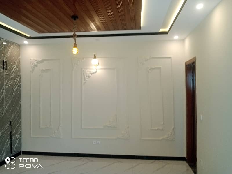 BANIGALA 10 Marla Brand New stylish house near to Imran Khan resident lake and hill view for sale 15