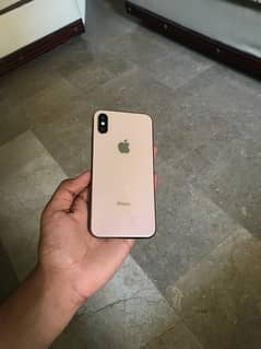 iPhone Xs 0