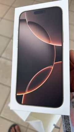 Iphone 16 Pro Max . Desert Titanium 256 GB