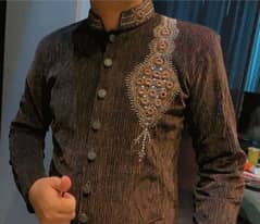 Mehndi Groom valvet Shirwani and khusa 41 number almost new