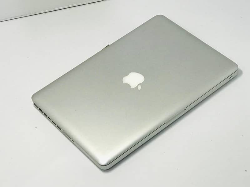 APPLE MACBOOK PRO 2011 CI5 4/180 SSD 13' DISPLAY 4