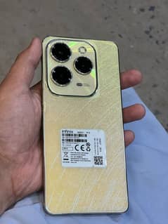 infinix Hot 40 Pro