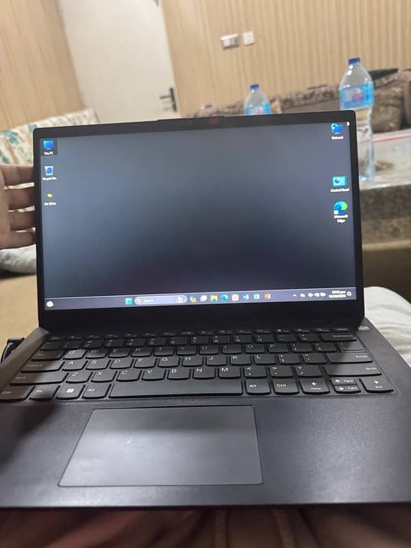 Lenovo 5