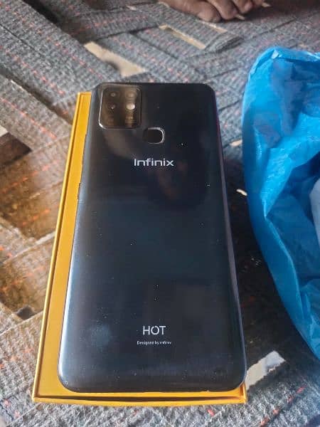 Infinix hot 10 4 64 all ok 5