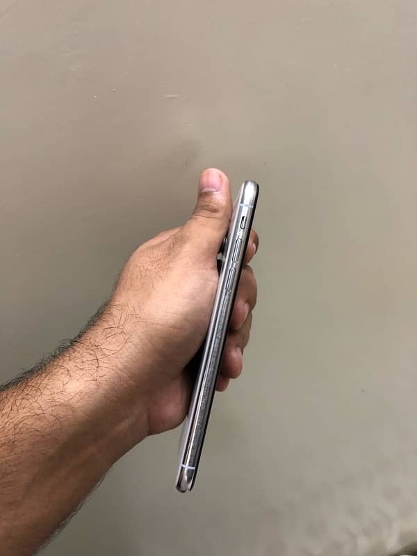 IPHONE X 256GB WHITE 8.5/10 5