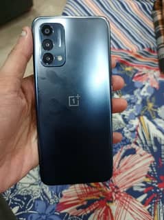 One plus N200