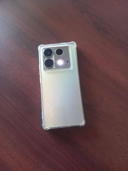 Infinix Note 40 1