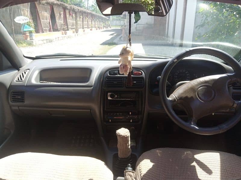 Suzuki Baleno 2004 4