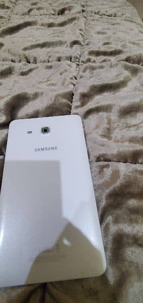 Samsung Galaxy Tab A6 1